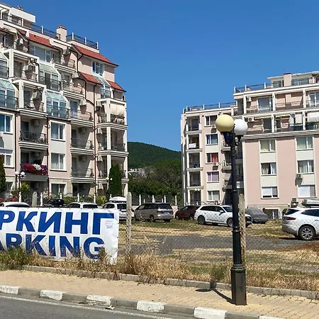 Panorama Bay 20 Fancy Апартаменты *